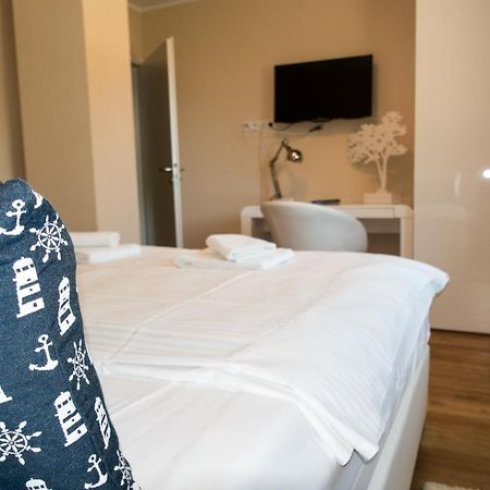 Vila Premiumhaus Bodden Und Mehr-Brise Born Exteriér fotografie