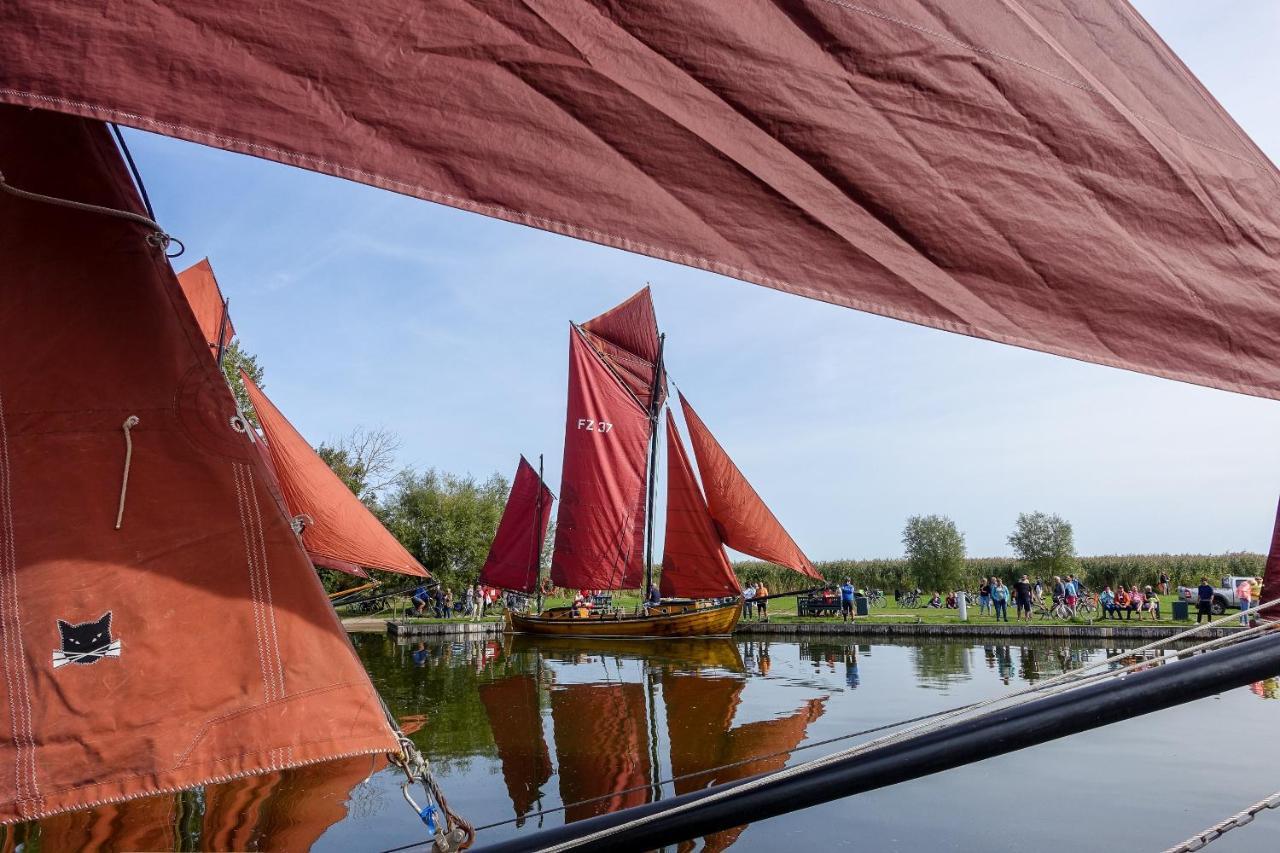Vila Premiumhaus Bodden Und Mehr-Brise Born Exteriér fotografie